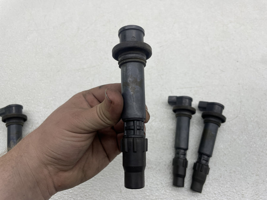 06-07 SUZUKI GSXR600 IGNITION COILS COIL SPARK PLUG CAPS