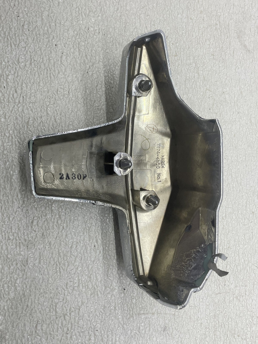 2012 SUZUKI BOULEVARD M109R ENGINE MOTOR CYLINDER HEAD COVER COVERS TRIM SET