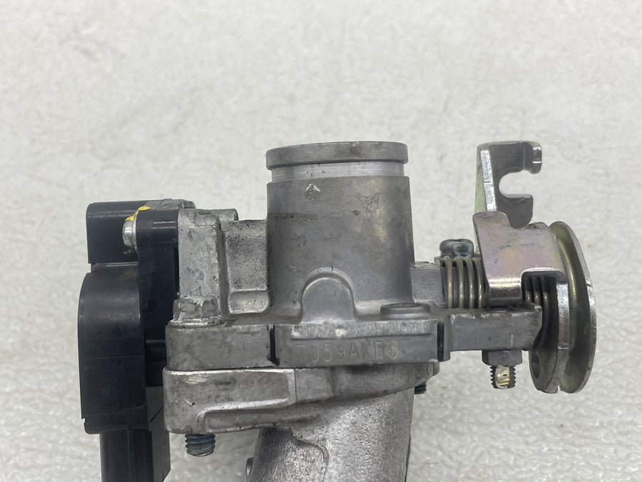 18-26 KAWASAKI Z125 PRO BR125 THROTTLE BODY BODIES MANIFOLD FUEL INJECTOR TPS