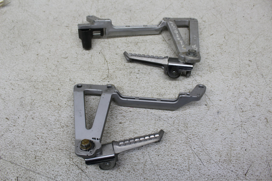 1994 KAWASAKI NINJA 250R EX250F REAR BACK PASSENGER PEG SET PAIR