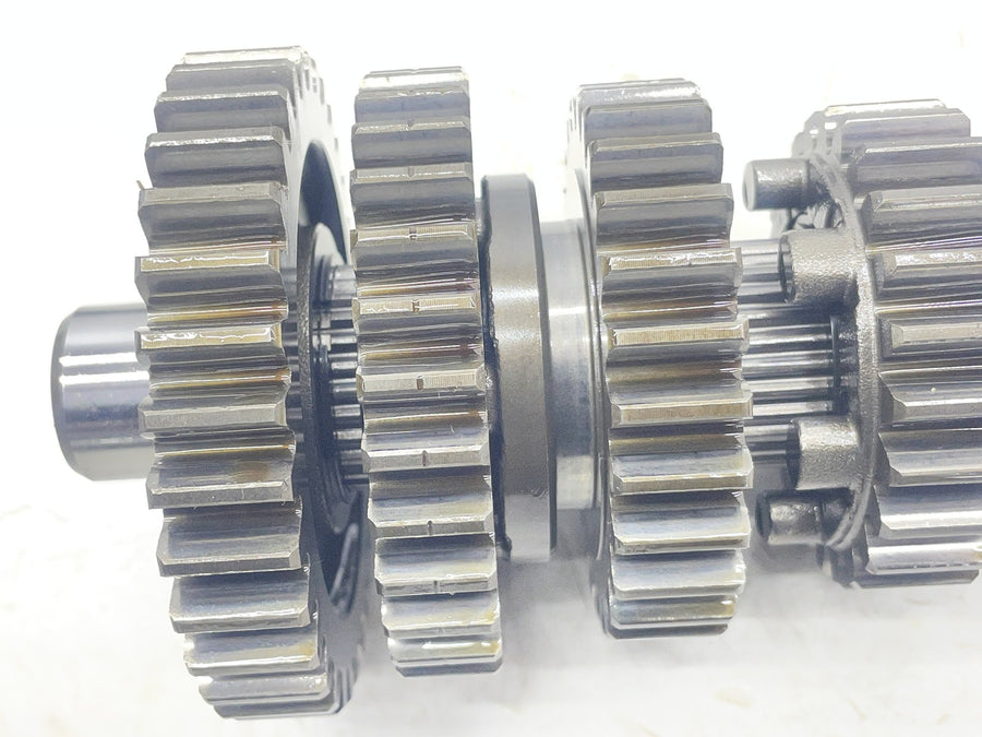 04-06 VICTORY KINGPIN ENGINE TRANSMISSION GEARS OUTPUT MAIN SHAFT DRUM