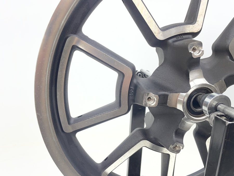 12-17 HARLEY-DAVIDSON DYNA LOW RIDER FXDL FRONT WHEEL RIM