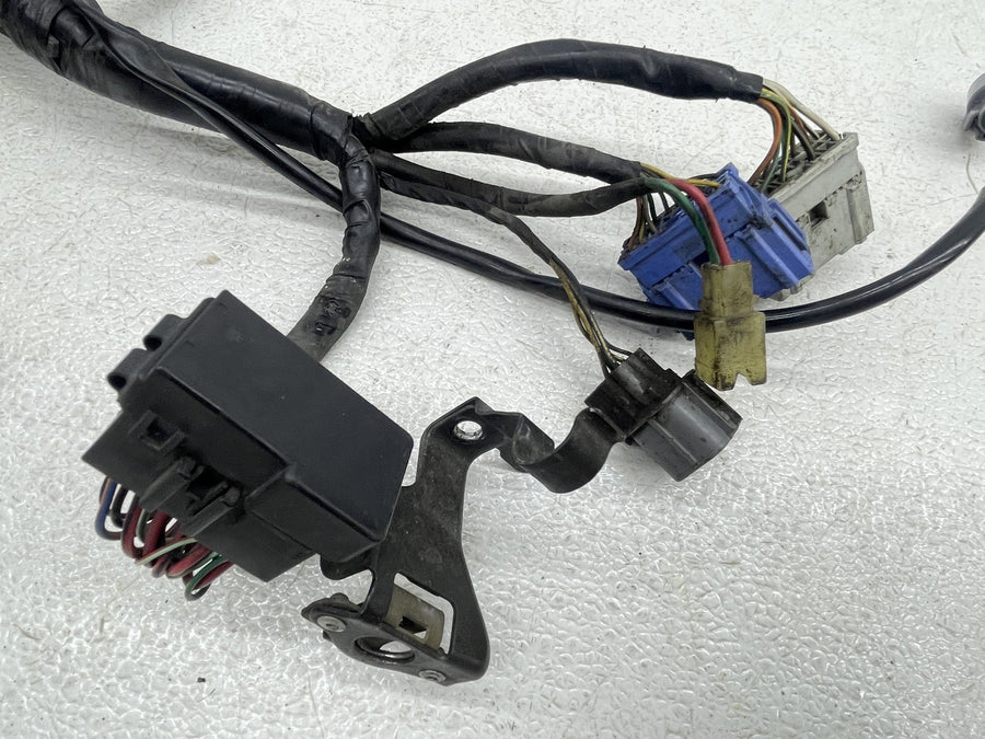 00-01 HONDA RVT1000R RC51 SP1 REAR MAIN ENGINE WIRING HARNESS MOTOR WIRE LOOM