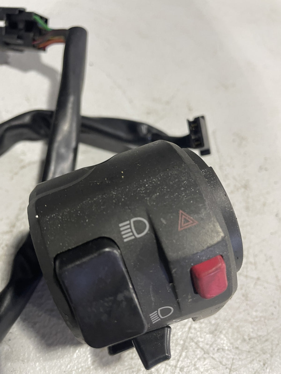 06-08 KAWASAKI NINJA 650 EX650 RIGHT CONTROL KILL OFF START SIGNAL SWITCH