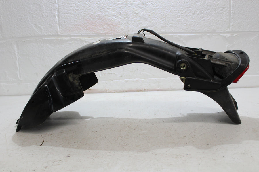 1986 HONDA MAGNA 700 VF700C REAR BACK WHEEL FENDER  UNDERTAIL UNCUT TAILIGHT