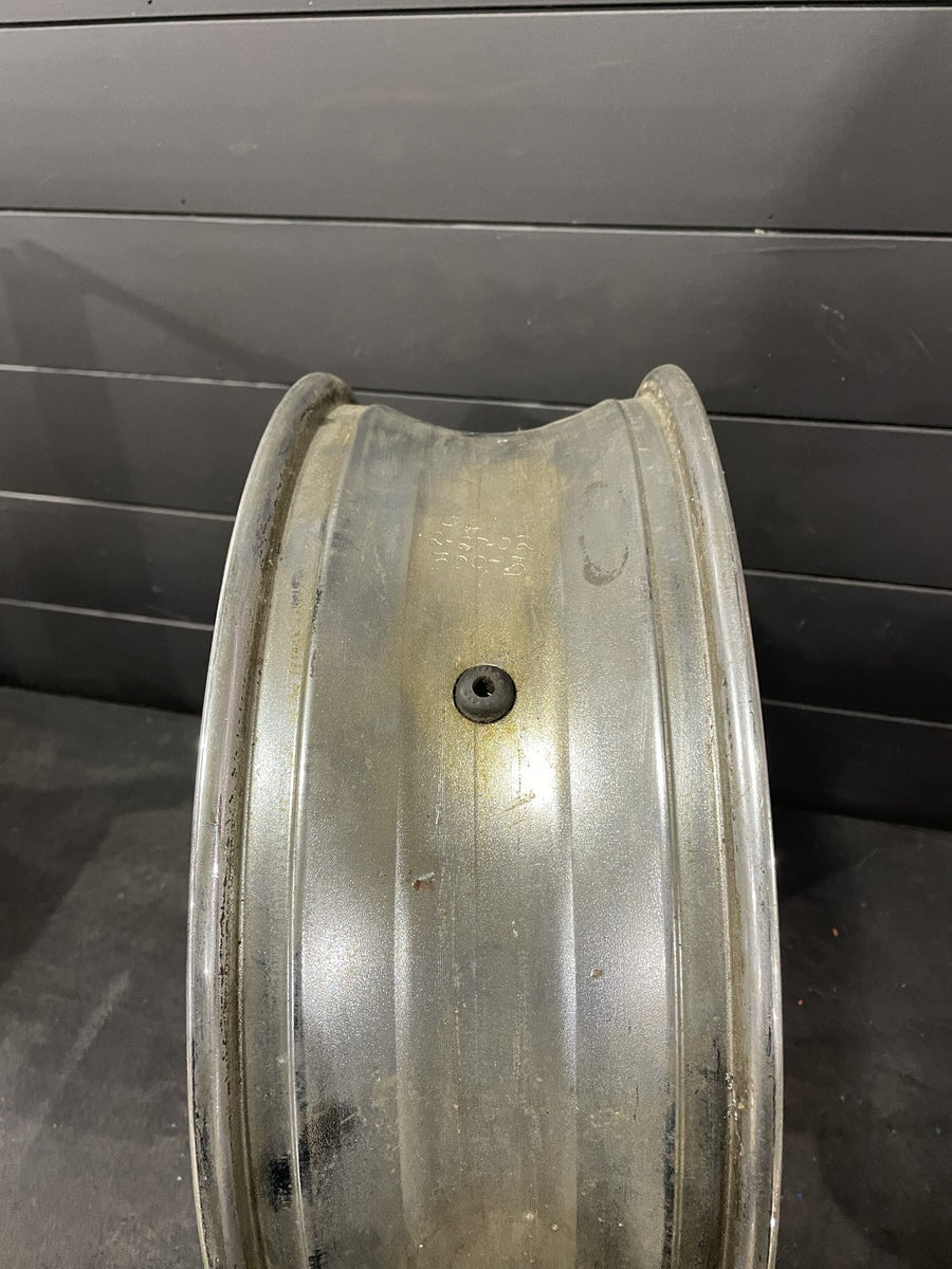 01-05 SUZUKI GSXR600 GSXR750 CHROME REAR WHEEL BACK RIM