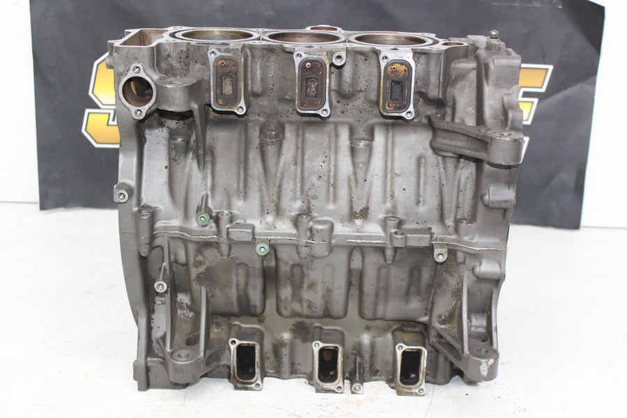 05 HONDA GOLDWING 1800 GL1800 ENGINE MOTOR CRANKCASE CRANK CASES BLOCK