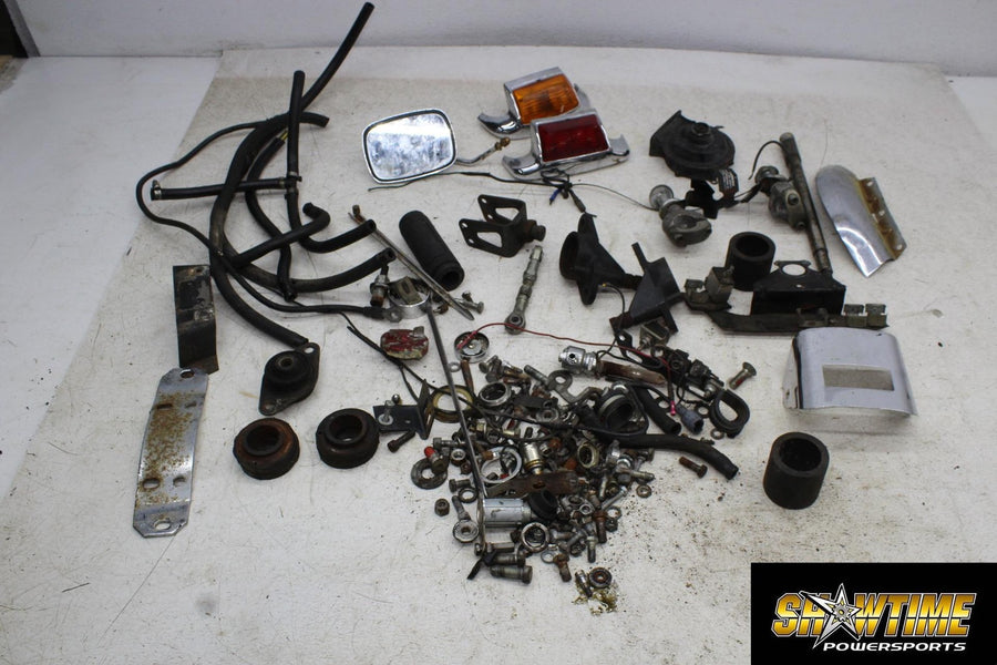 81 HARLEY-DAVIDSON TOUR GLIDE FLT PARTS HARDWARE MIRROR RISERS HORN