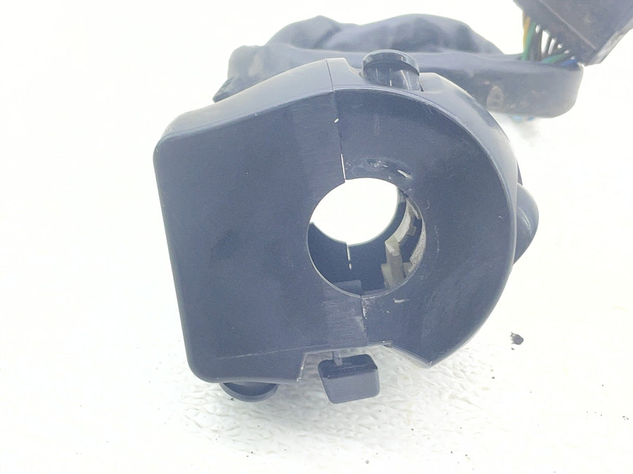 12-17 VICTORY CROSS COUNTRY TOUR RIGHT LEFT SWITCH CONTROL HORN SIGNALS ON OFF