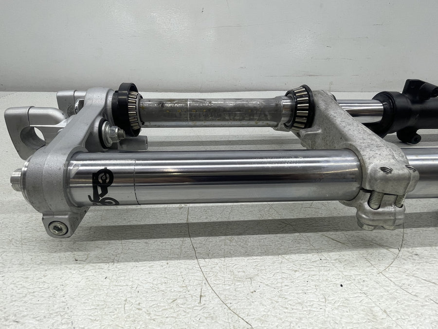 11-12 SUZUKI BANDIT GSX1250FA FRONT FORKS SUSPENSION TRIPLE TREE STRAIGHT