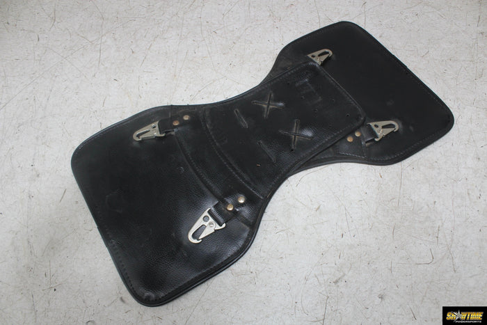 00 SUZUKI INTRUDER 1500 VL1500 LEATHER GAS TANK CAP COVER TRIM STRAP