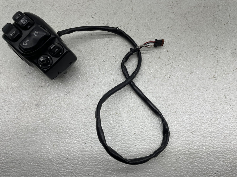 17-23 HARLEY-DAVIDSON ELECTRA GLIDE ULTRA LIMITED FLHTK LEFT CONTROL SWITCH