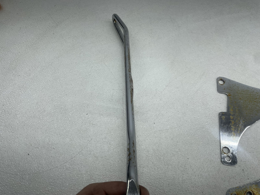 20-24 HARLEY-DAVIDSON SOFTAIL STANDARD FXST BACK REST SISSY BAR