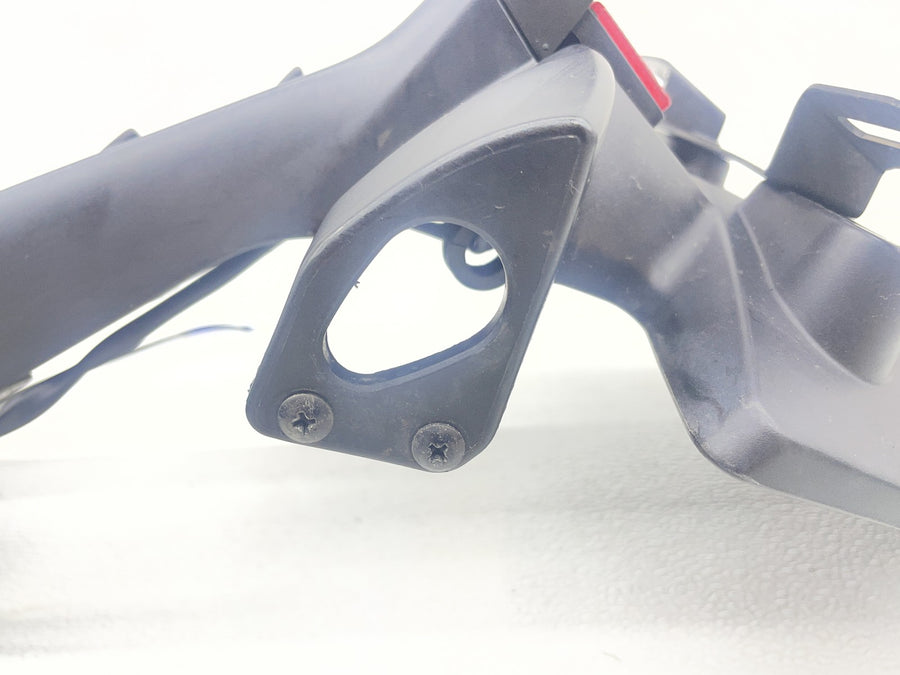 11-13 YAMAHA FZ8 REAR BACK FENDER MUD GUARD TAG LIGHT MOUNT