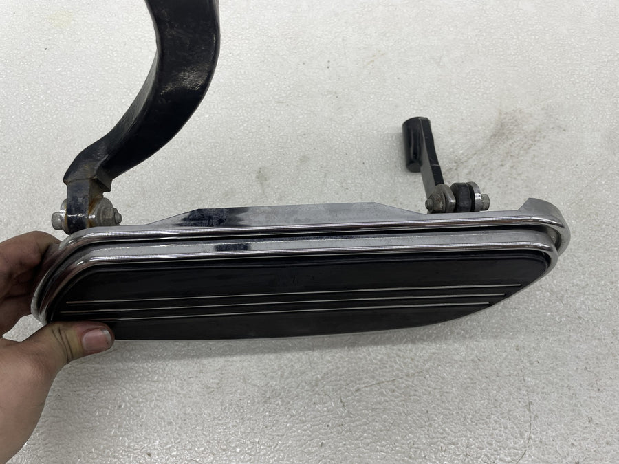 07-11 HARLEY-DAVIDSON STREET GLIDE FLHX FRONT FLOORBOARDS FOOT RESTS SET PAIR