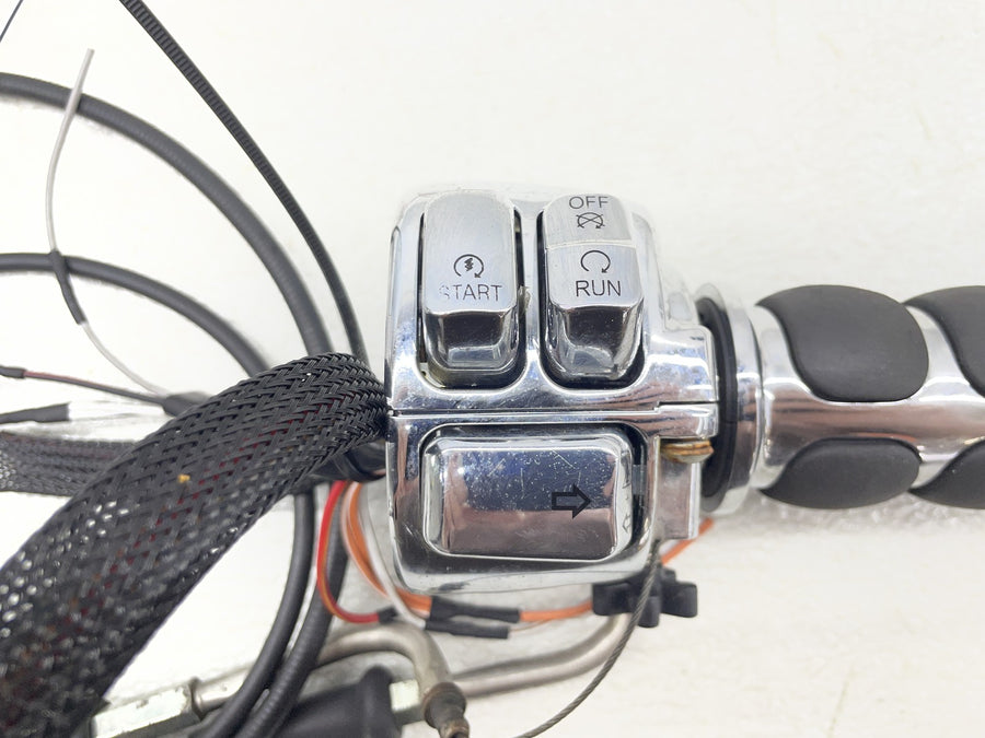 01-06 HARLEY-DAVIDSON SOFTAIL STANDARD FXSTI CHROME RIGHT CONTROL SWITCH