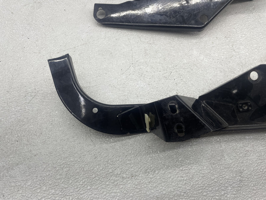 07-11 HARLEY-DAVIDSON ELECTRA GLIDE CLASSIC UPPER FAIRING SUPPORT BRACKETS PAIR