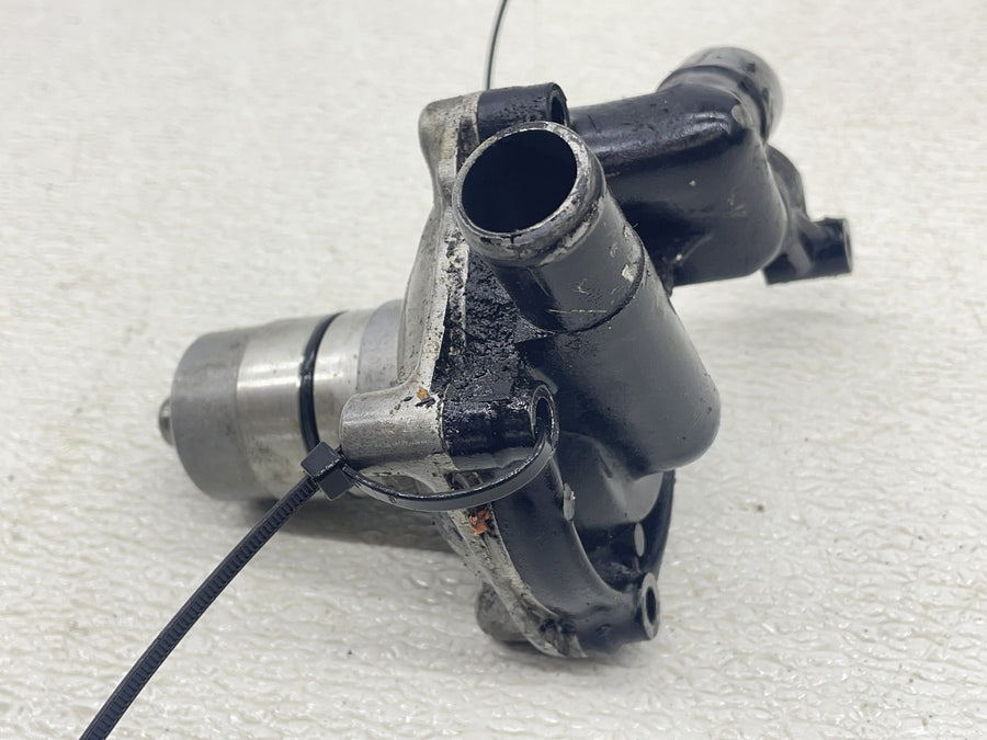 83 HONDA SHADOW 750 VT750 ENGINE WATER COOLANT PUMP  19200-ME9-040
