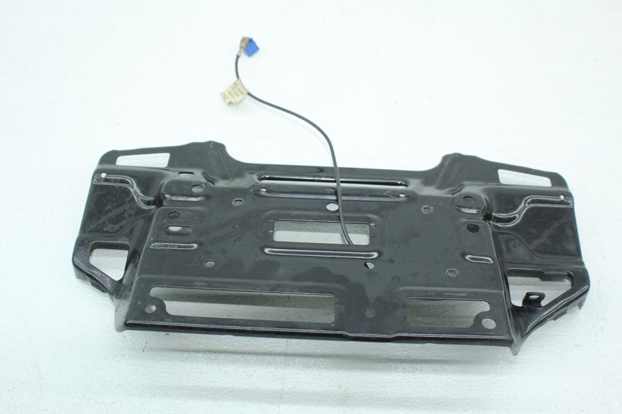 17-23 HARLEY-DAVIDSON ELECTRA GLIDE FLHTK INNER FAIRING RADIO MOUNT BRACKET
