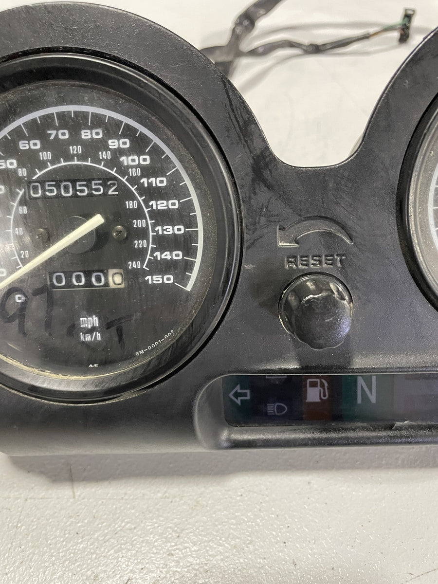1998 BMW R1100R SPEEDO TACH GAUGES DISPLAY CLUSTER SPEEDOMETER TACHOMETER