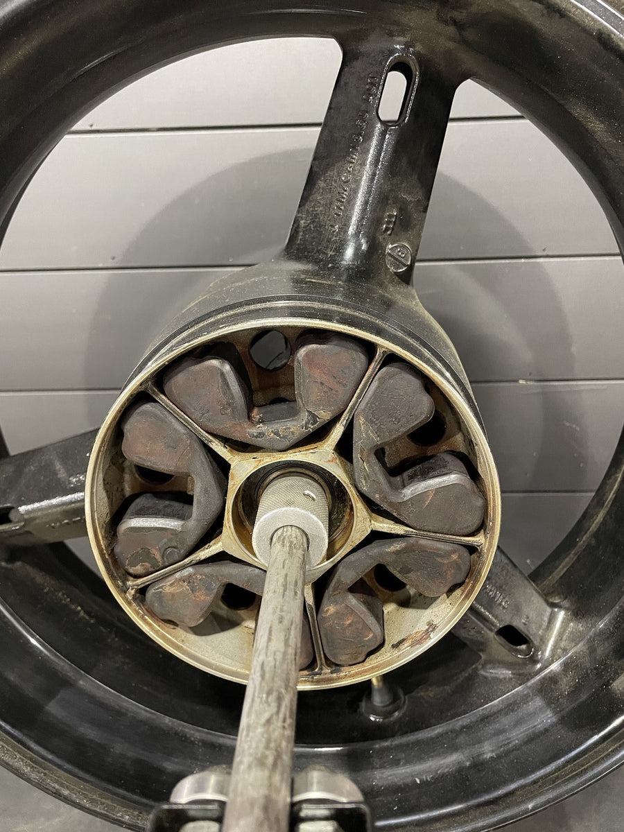 01-05 SUZUKI GSXR600 GSXR750 REAR WHEEL BACK RIM