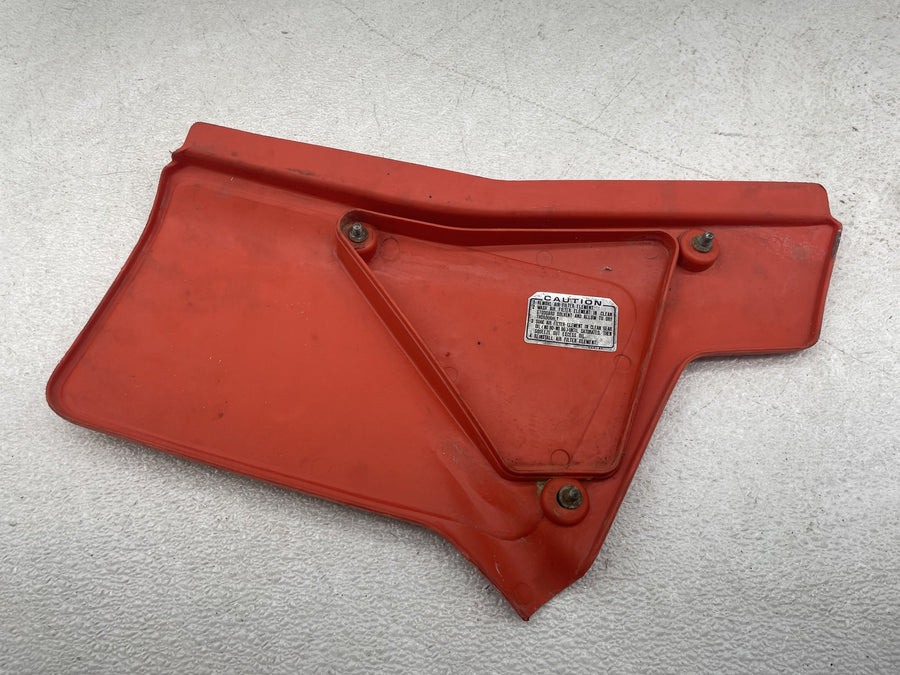 83-84 HONDA XR350R LEFT REAR NUMBER PLATE AIRBOX COVER PANEL COWL