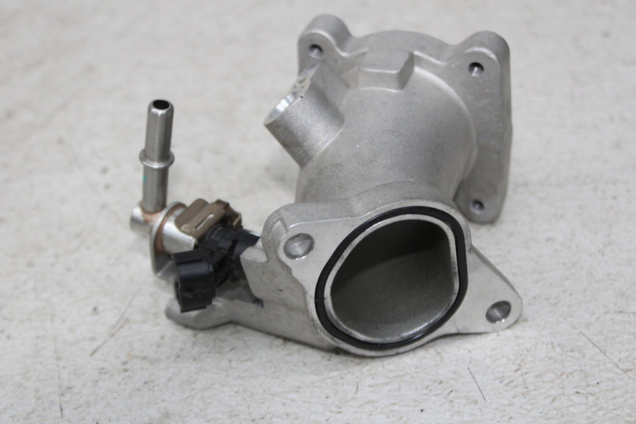 24 CF-MOTO UFORCE 600 PETROL GAS FUEL INJECTOR RAIL W/ MANIFOLD