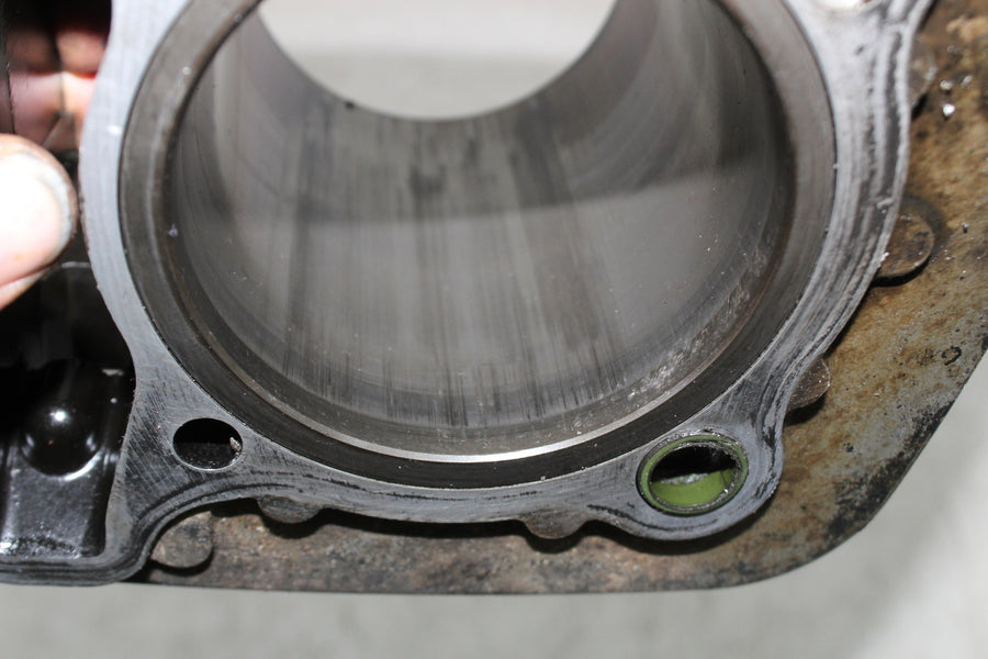87 YAMAHA WARRIOR 350 ENGINE MOTOR CYLINDER PISTON BLOCK JUG BARREL (SEE DESCP)