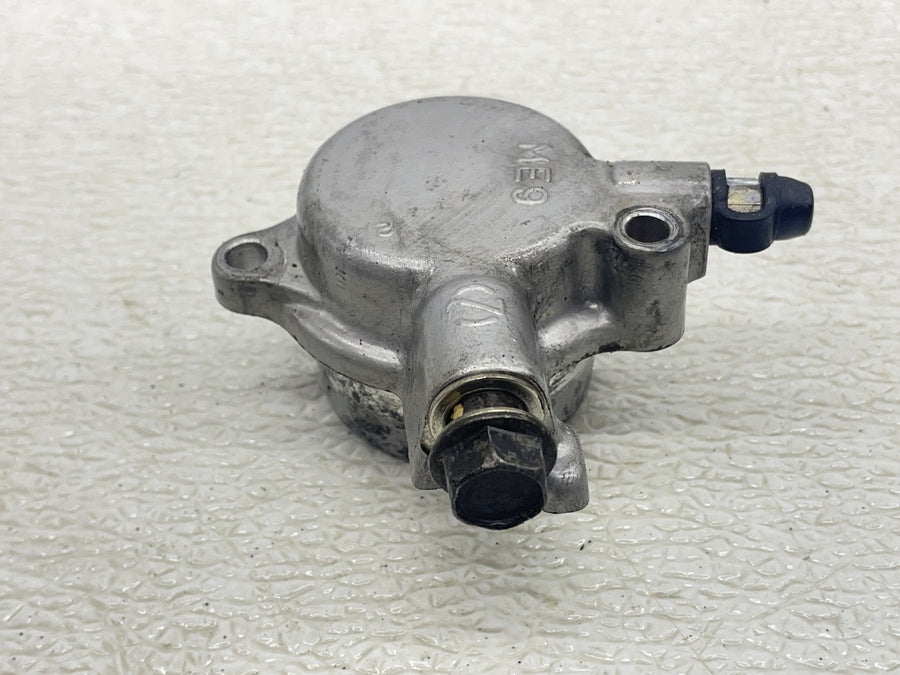 83 HONDA SHADOW 750 VT750 CLUTCH SLAVE PISTON CYLINDER 22860-ME9-000