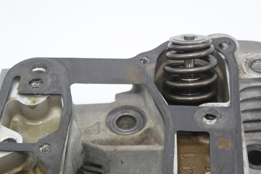 04-06 HARLEY DAVIDSON SPORTSTER XL883 ENGINE MOTOR Front CYLINDER HEAD (READ)