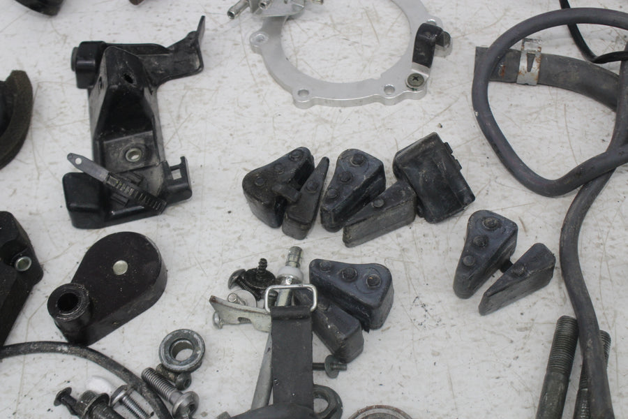 06-07 YAMAHA YZF R6 PARTS AND HARDWARE NUTS BOLTS SPROCKET OXYGEN SENSOR
