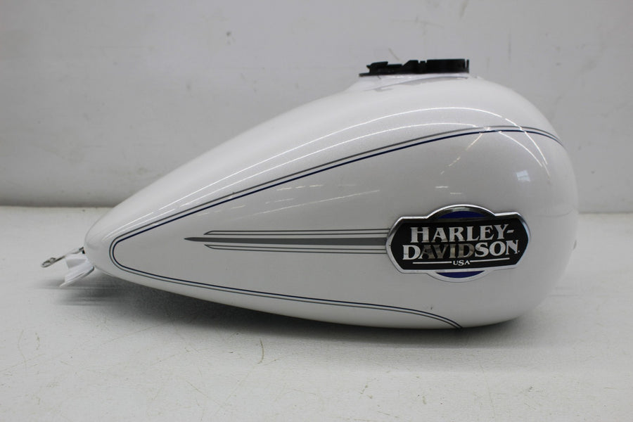 12-16 HARLEY-DAVIDSON ELECTRA GLIDE ULTRA CLASSIC FLHTCU GAS FUEL TANK
