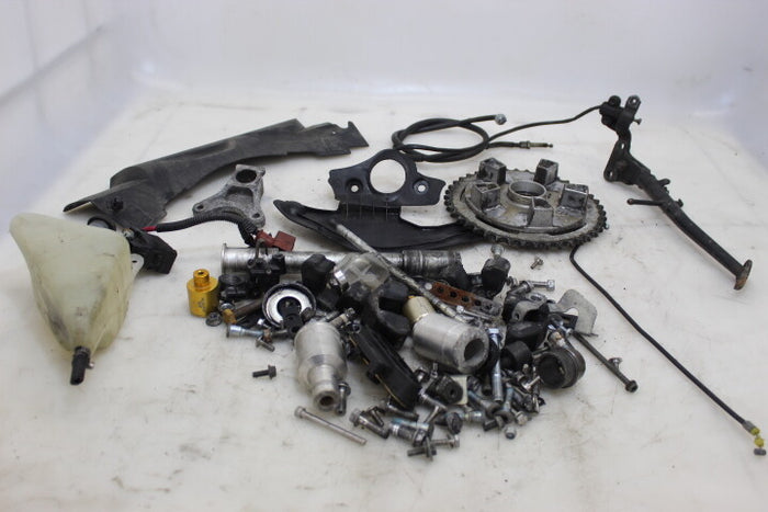 00 SUZUKI GSXR750 PARTS AND HARDWARE NUTS BOLTS