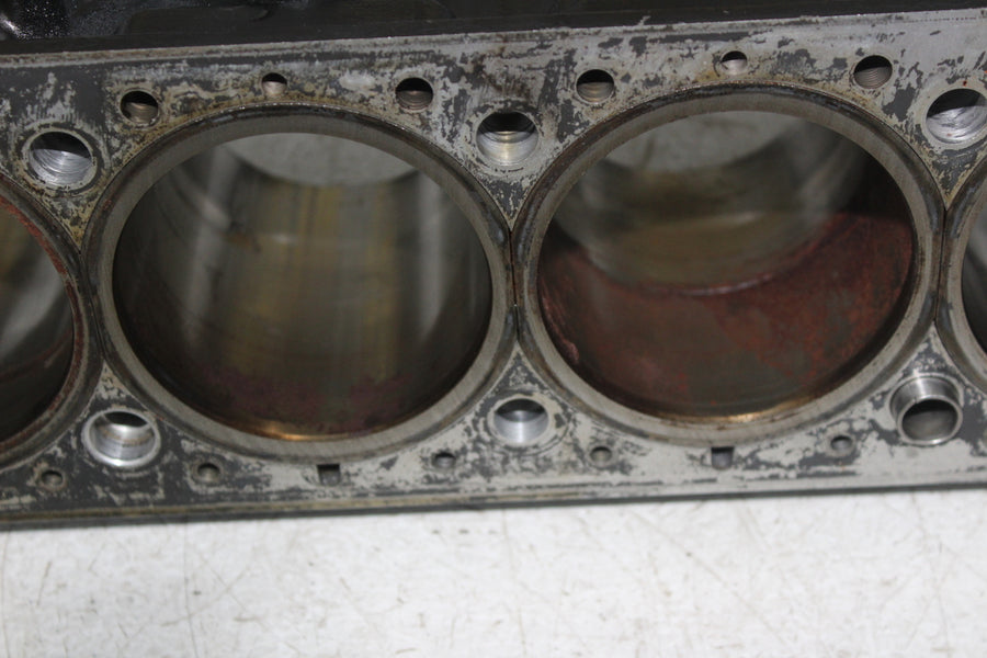 93-01 KAWASAKI NINJA ZX11 ENGINE MOTOR CYLINDER JUG