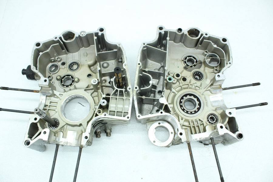 06-07 DUCATI MONSTER S2R 800 ENGINE MOTOR CRANKCASE CRANK CASES BLOCK
