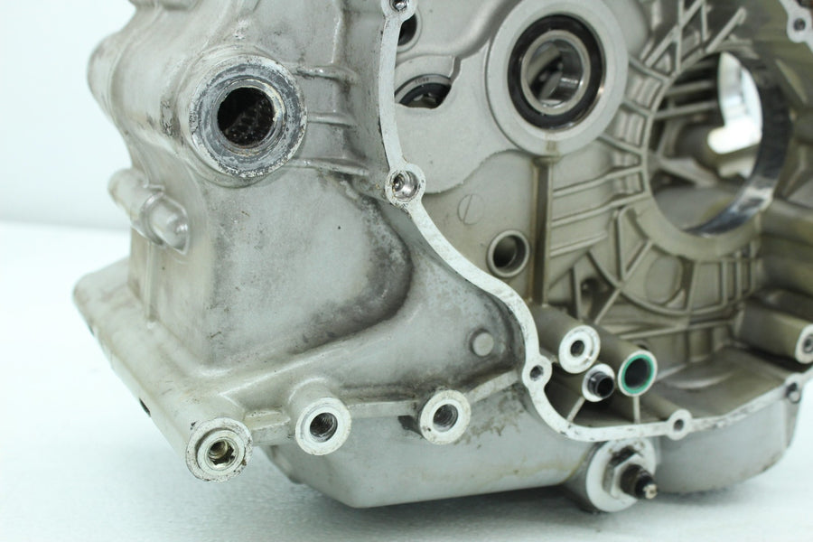 06-07 DUCATI MONSTER S2R 800 ENGINE MOTOR CRANKCASE CRANK CASES BLOCK