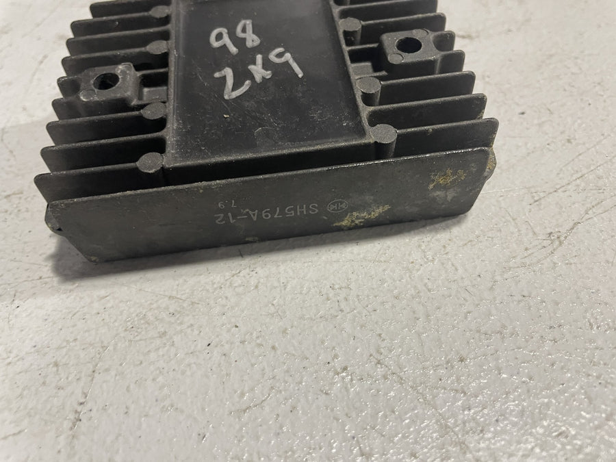 98-99 KAWASAKI NINJA ZX9R RECTIFIER VOLTAGE REGULATOR