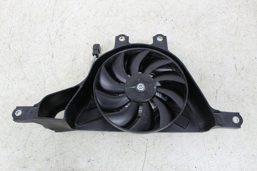 24 KAWASAKI NINJA ZX4R ENGINE RADIATOR COOLING FAN (SEE DESCP)