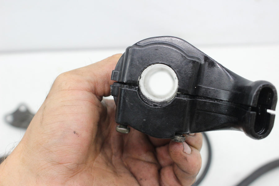 00-02 KAWASAKI NINJA ZX6R PARTS HARDWARE SPROCKET COVER THROTTLE PETCOCK BAR
