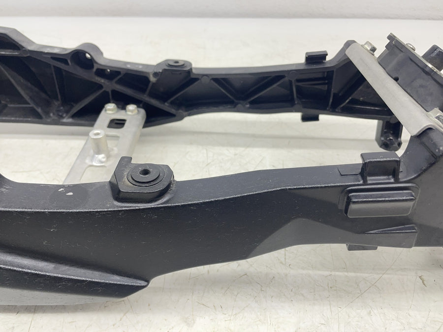 11-26 SUZUKI GSXR600 GSXR750 REAR SUBFRAME SUB FRAME STRAIGHT 41221-14J00-YUG