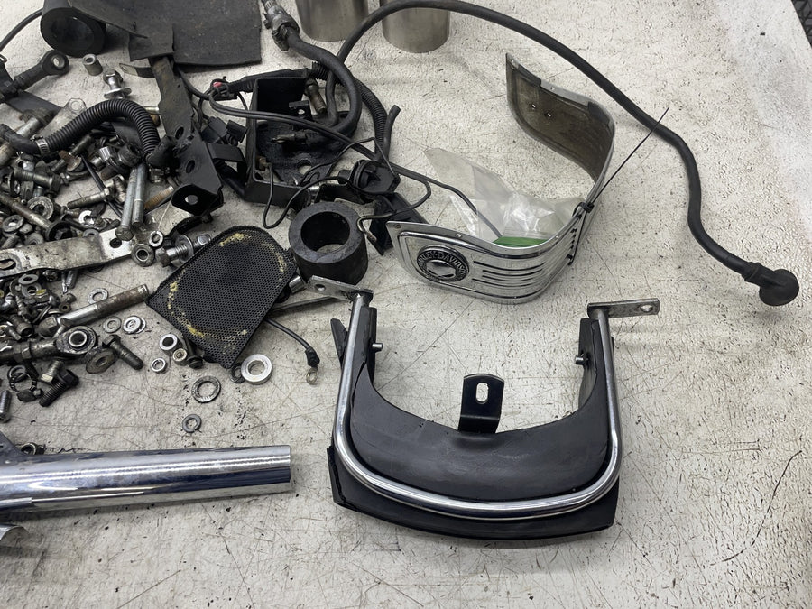 89-91 HARLEY-DAVIDSON ELECTRA GLIDE CLASSIC FLHTC PARTS HARDWARE LOT