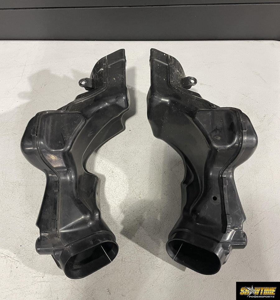 07-08 SUZUKI GSXR1000 LEFT RIGHT RAM AIR INTAKE TUBE DUCTS