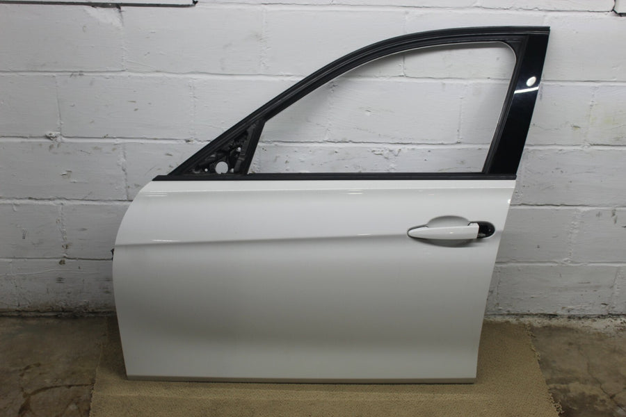 2016 BMW 328XI F30 FRONT DRIVER SIDE DOOR WINDOW GLAS TRACK MOTOR