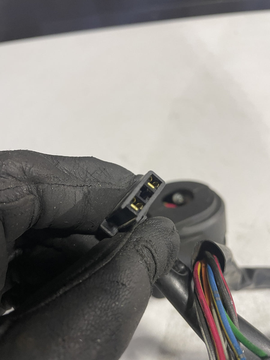 06-08 KAWASAKI NINJA 650 EX650 RIGHT CONTROL KILL OFF START SIGNAL SWITCH