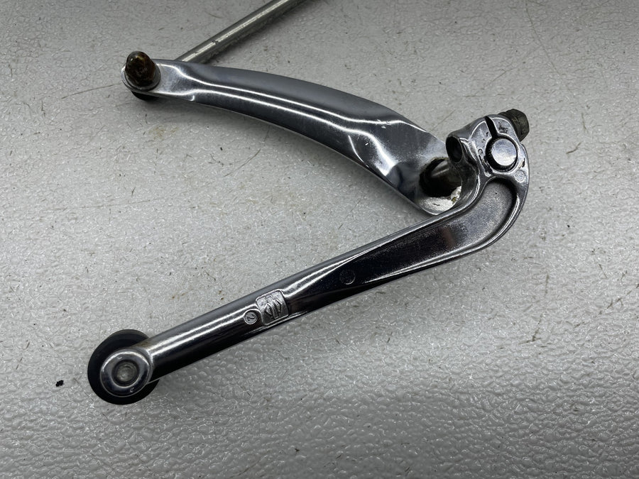 06-11 HARLEY-DAVIDSON DYNA LOW RIDER FXDL SHIFTER LINKAGE SHIFT LINK PEDAL