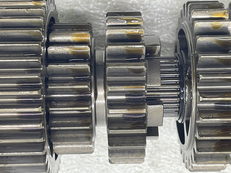 12-17 VICTORY CROSS COUNTRY TOUR ENGINE TRANSMISSION GEARS OUTPUT SHAFT DRUM