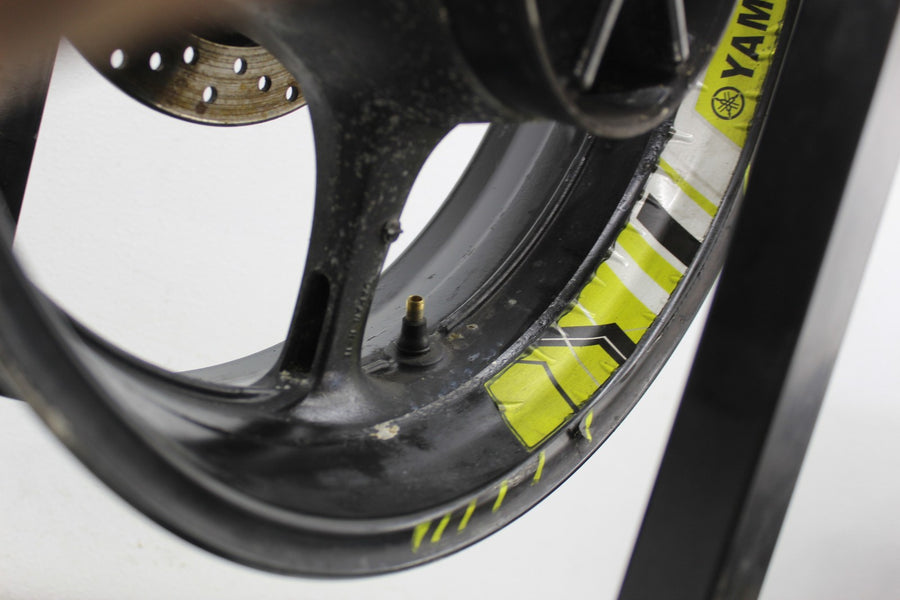 03-05 YAMAHA YZF R6 REAR WHEEL BACK RIM (SEE DESCP)