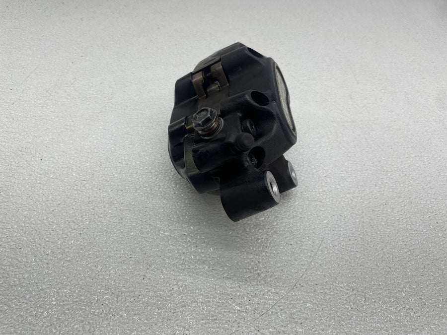 20-24 HARLEY-DAVIDSON SOFTAIL STANDARD FXST FRONT BRAKE CALIPER