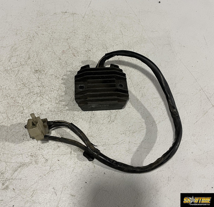 05-06 KAWASAKI NINJA ZX6R ZX636C RECTIFIER VOLTAGE REGULATOR