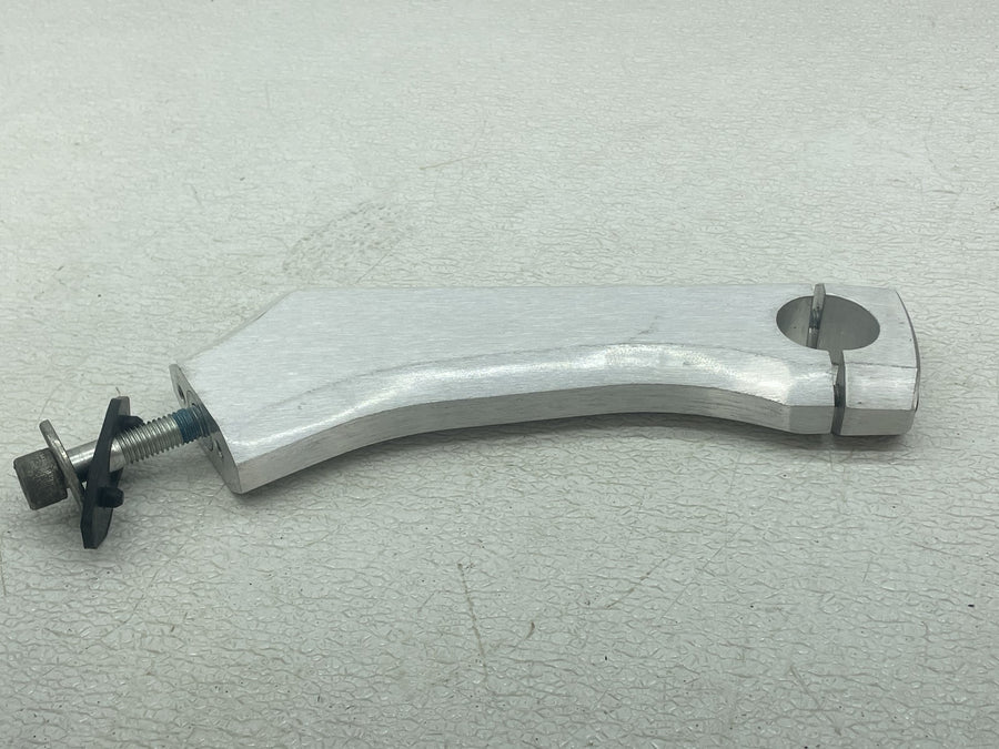 2012 SUZUKI BOULEVARD M109R HANDLEBAR RISERS RISER CLAMP PAIR